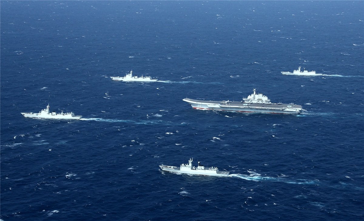 ΕΚΤΑΚΤΟ: Κίνα και ΗΠΑ στα πρόθυρα πολέμου – Το Πεκίνο ετοιμάζεται να βυθίσει το USS Ronald Reagan – Τεράστια δύναμη πυρός με 3 αεροπλανοφόρα στέλνουν οι ΗΠΑ  – «Βγήκαν βόλτα» και τα πυρηνικά (βίντεο–εικόνες)